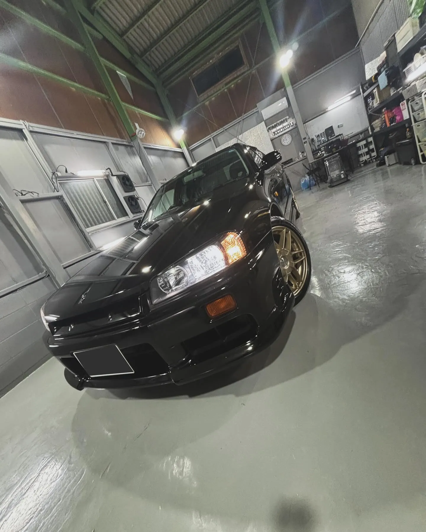 日産スカイラインR34の『ALL POLISHING（磨き）...