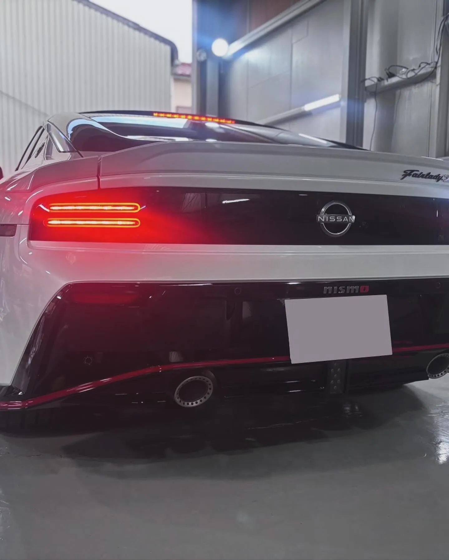 【日産 フェアレディZ ニスモ】