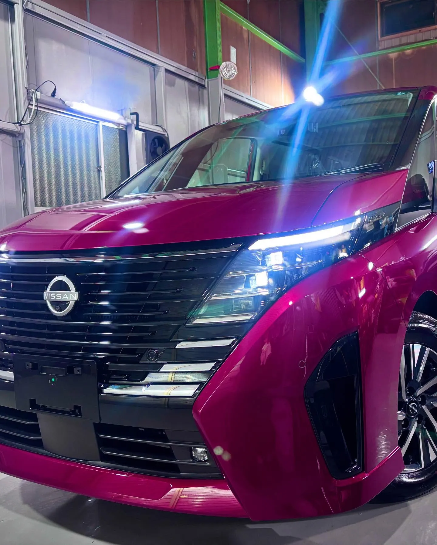 【日産 セレナ】