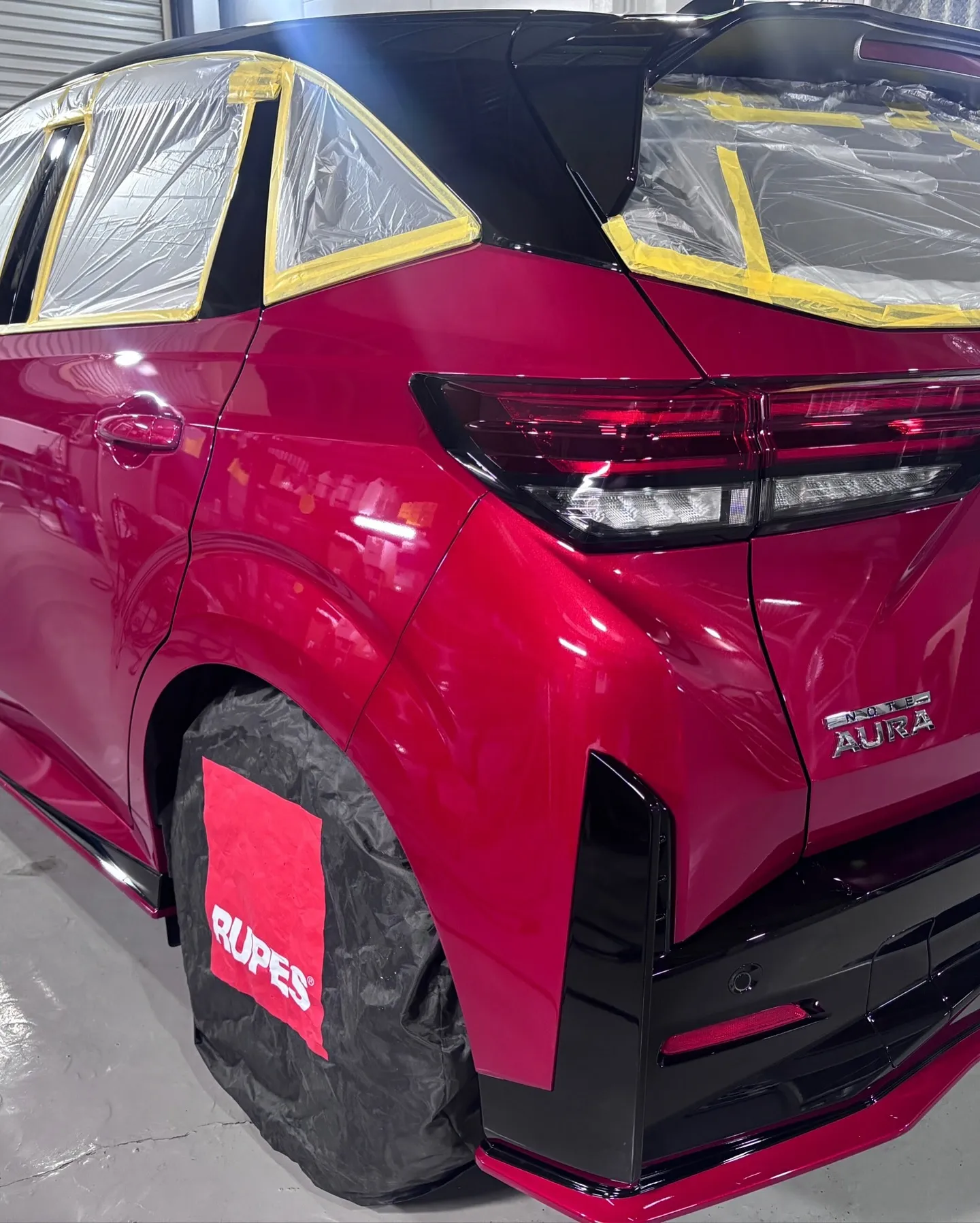 【日産 ノートオーラ ニスモ】